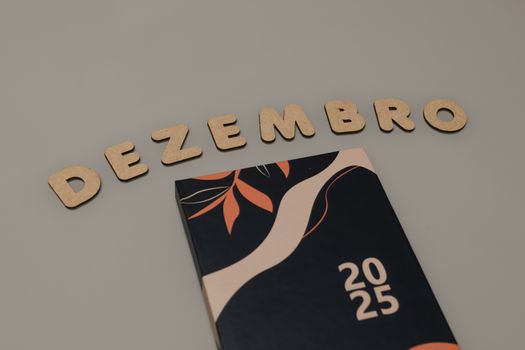 December 2025 Tech Dispatch: From Quantum Leaps to Gaming’s Bonus Surprises!