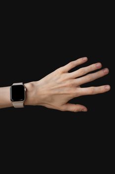Future on Your Wrist? Pixel Watch Gets WearOS 6.1 and Android 16 Foundations in December Update!
