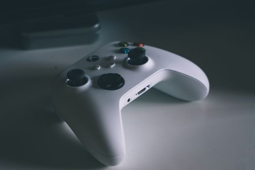 The Next Xbox is a Windows PC: A Double-Edged Sword for Gamers?
