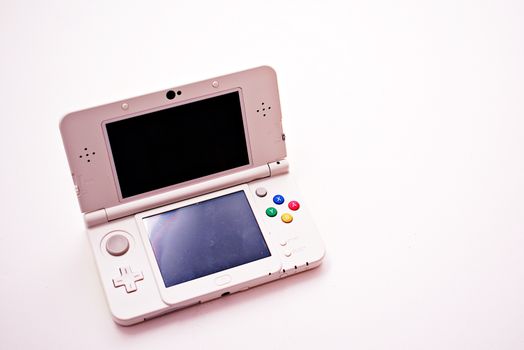 Nintendo’s Digital Hammer Falls Again: Switch Emulators Targeted in Latest DMCA Wave