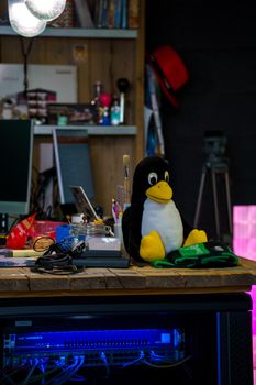 Linux Under Siege: ‘Copy Fail’ Exploit Grants Silent Root Access, AI Helped Uncover It!
