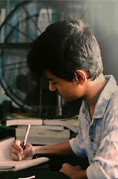 বিজ্ঞানী লেখনের নকশা: ২০২৬-এর নতুন গাইডলাইন ও IMRaD-এর উন্নত রূপ