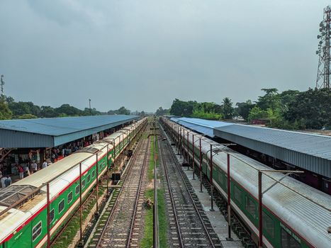 স্টপ! That! Train! ট্রেলার মুক্তি: ব্লিকার স্ট্রিটের নতুন থ্রিলার কি আমাদের হৃদয়কে থামিয়ে দেবে?