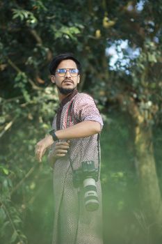 আনান্দাময় আবিষ্কার: একটি হাই স্কুল ছাত্রের AI যা ১.৫ মিলিয়ন অদৃশ্য কোσμিক ফেনোমেনন উন্মোচন করেছে